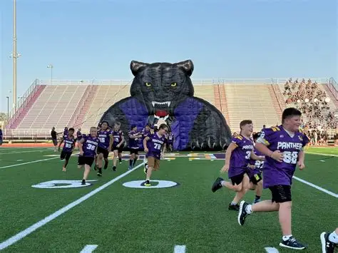 Liberty Hill cheer team