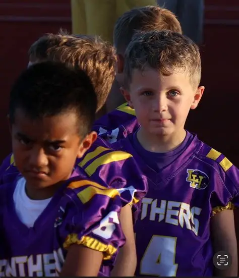 Liberty Hill cheer team